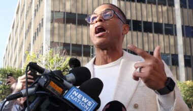 Don Lemon outside federal court. Pic: Reuters