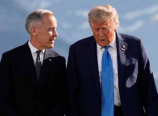 Trump threatens Canada with 50pc tariff on aircraft sold in US