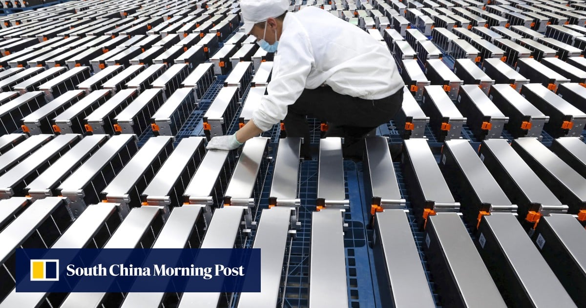 CO2 + H2O = cleaner recycling of dead lithium batteries?