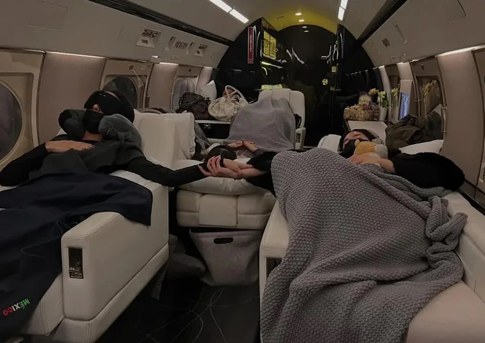 A photo showing the band Katseye flying on a private jet recently resurfaced on Reddit, prompting a viral backlash.