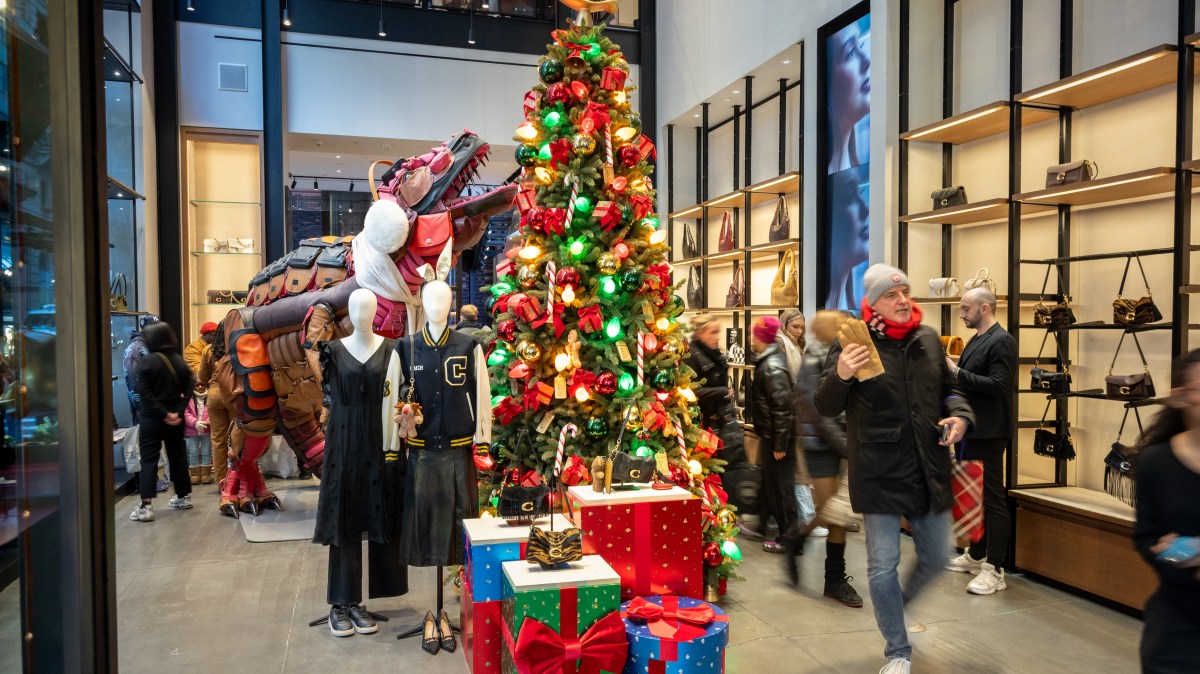 US adds just 50,000 jobs in smallest gain since pandemic