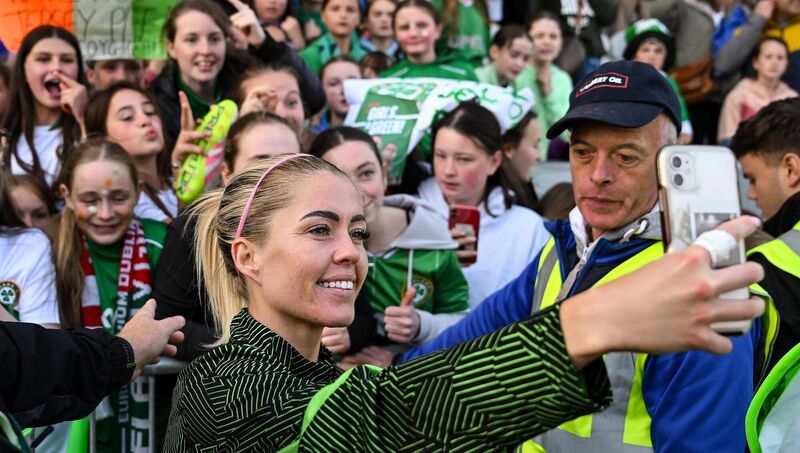 Denise O'Sullivan of Republic of Ireland with supporters after the UEFA Women's Nations League, League B match between Republic of Ireland and Slovenia at Páirc Uí Chaoimh in Cork. Photo by David Fitzgerald/Sportsfile