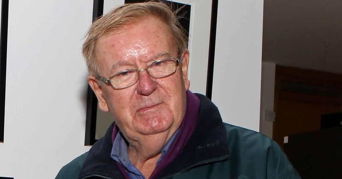 Tributes paid to John O'Shea, co-founder of Cork's Everyman Theatre