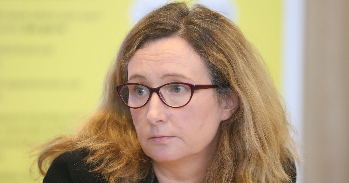 Irish chemist becomes first woman to lead EU drugs agency 