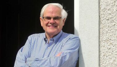 Renowned Cork singer Seán Ó Sé dies aged 89