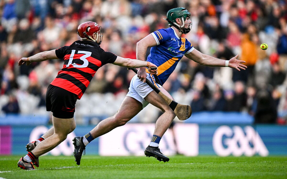 Shane Morgan of Loughrea in action against Patrick Fitzgerald of Ballygunner. Pic: Seb Daly/Sportsfile