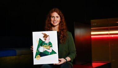 Mother’s tears of pride as Louise Ní Mhuircheartaigh honoured for Kerry career - Irish Examiner