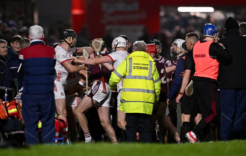Tempers flare as both sides make their way into the tunnel at half-time. Picture: Ben McShane/Sportsfile