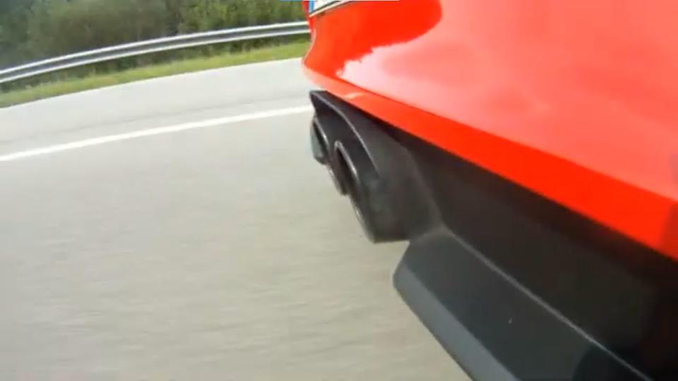 Porsche 991.1 911 GT3 exhaust.