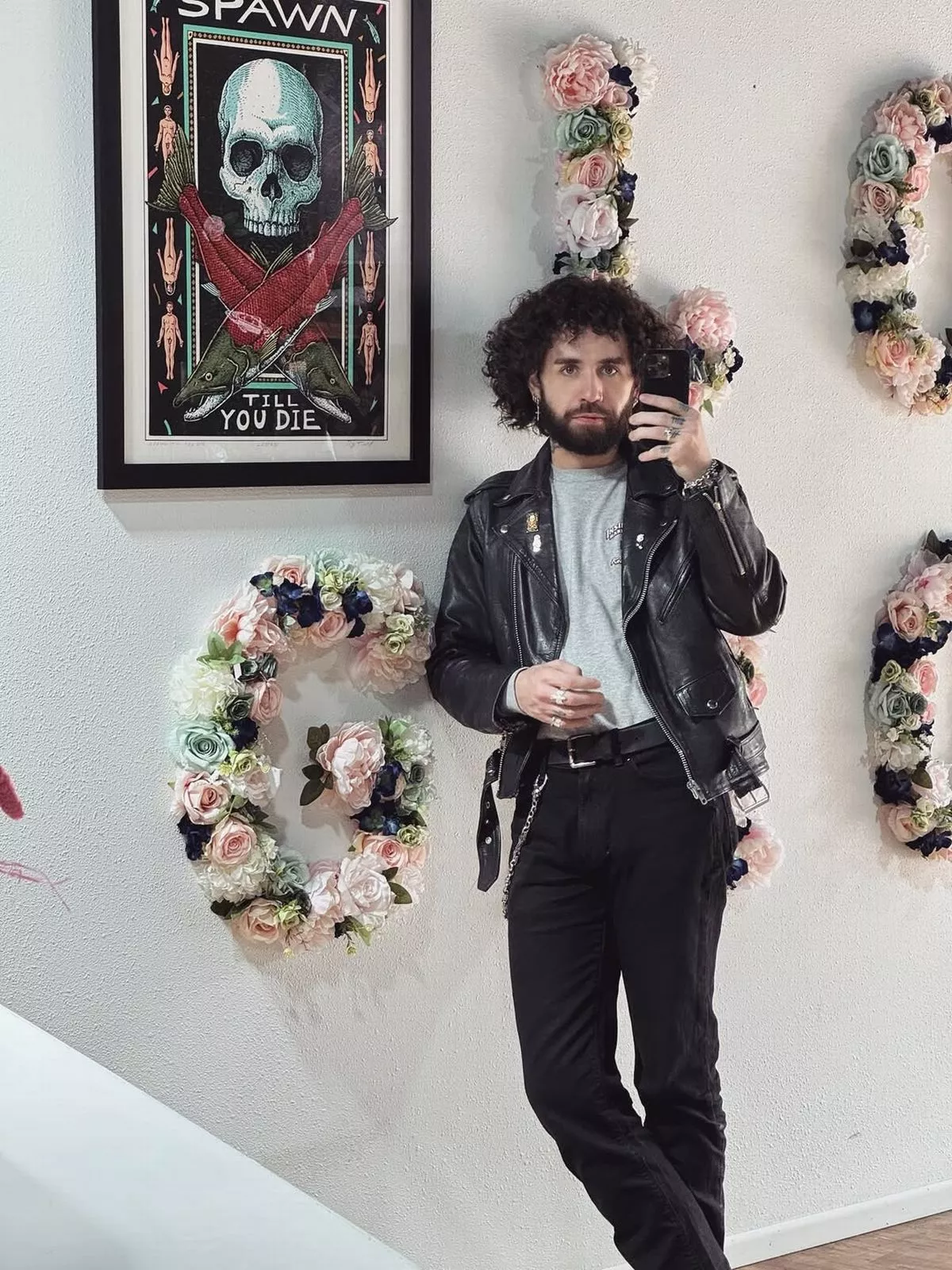 Having worked as a solo musician, he always wanted to get back into a band