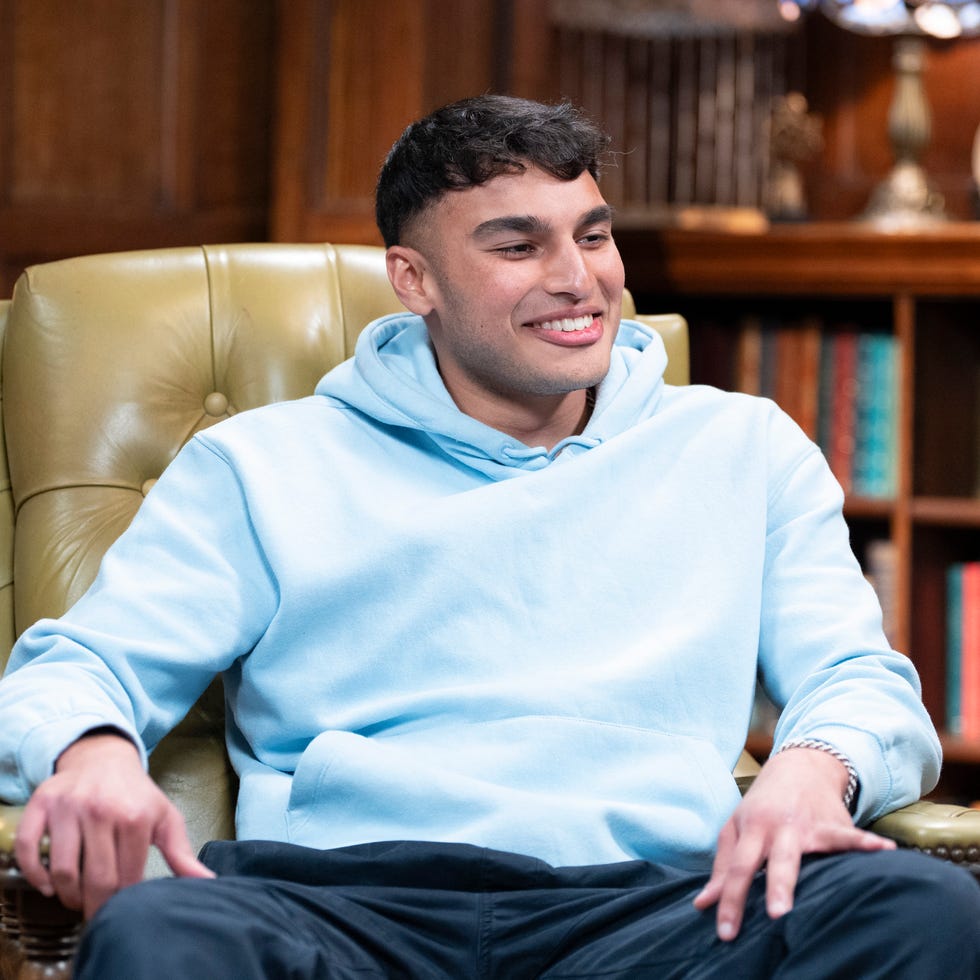 tx date:01 12 2026,tx week:48,embargoed until:01 01 2026 21:05,people:faraaz,description:,copyright:studio lambert,credit line:bbc/studio lambert/euan cherry tx date:01 12 2026,tx week:48,embargoed until:01 01 2026 21:05,people:faraaz,description:,copyright:studio lambert,credit line:bbc/studio lambert/euan cherry