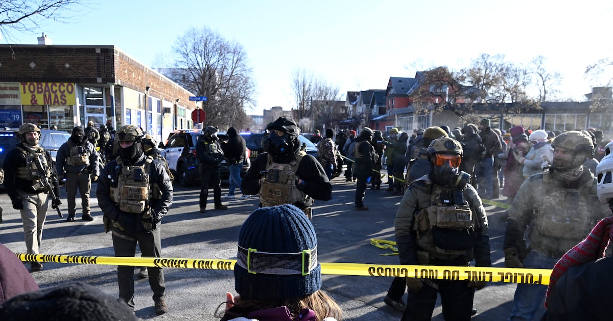 US federal agents shoot and kill man in Minneapolis – The Irish Times