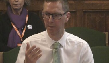 DWP Universal Credit change and how it will apply to 'all benefits' | Personal Finance | Finance