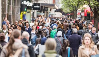 Major fashion retailer shutting down 12 shops next week - full list | UK | News