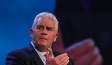 Texan oil pipeline billionaire behind €30m investment in Waterford airport – The Irish Times