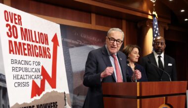 US House advances Democratic effort to reinstate healthcare subsidies