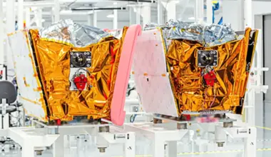 Airbus is facing opposition from unions as it moves to consolidate its satellite business by absorbing Airbus Constellations Satellites in its Defence and Space devision.