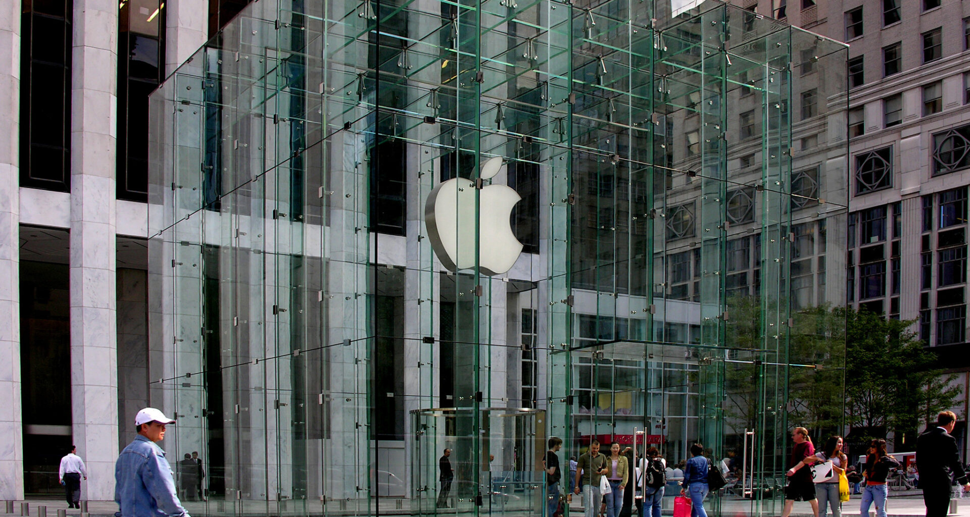 Apple buys Israeli startup, reportedly for $2 billion, that reads facial ‘micro movements’