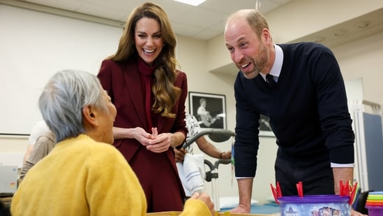 Britain's Prince William, Prince of Wales and Catherine, Princess of Wales speak to a patient at the therapy gym during a visit to Charing Cross Hospital, in London, Britain, January 8, 2026. REUTERS/Isabel Infantes/Pool(REUTERS)