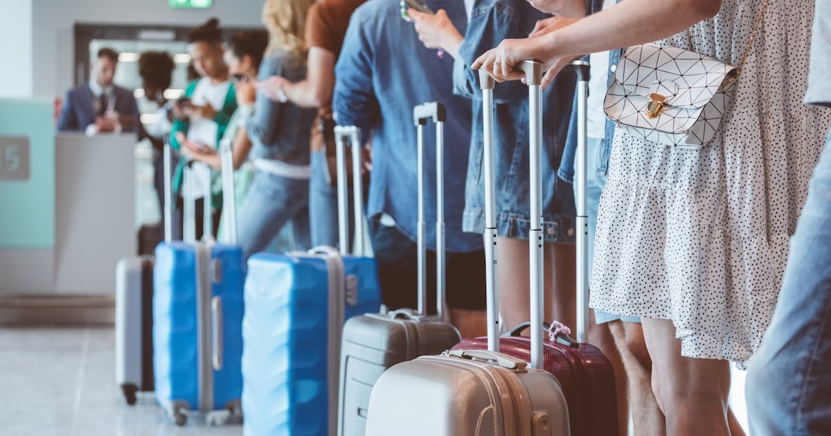 All you need to know about Aer Lingus and Ryanair’s hand luggage rules for 2026 – The Irish Times