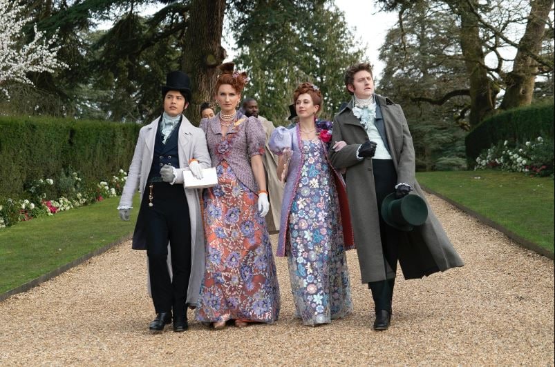 This season shifts the spotlight to Benedict Bridgerton, portrayed by Luke Thompson. Known for his free-spirited nature in previous seasons, Benedict’s journey now takes center stage as Netflix adapts Julia Quinn’s An Offer from a Gentleman. The storyline introduces Sophie Baek, played by newcomer Yerin Ha, in a Cinderella-style romance that explores themes of class, identity, and forbidden love. Expect lavish costumes, grand Regency settings, and the trademark mix of scandal, passion, and family drama that has defined Bridgerton’s success.