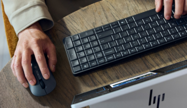 HP Reimagines The Desk for the Future of Work