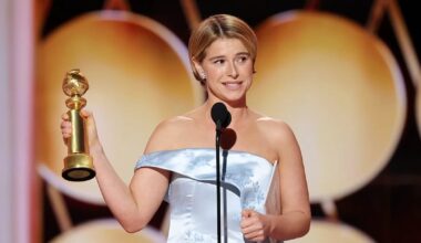 Jessie Buckley wins Golden Globe for Hamnet – The Irish Times