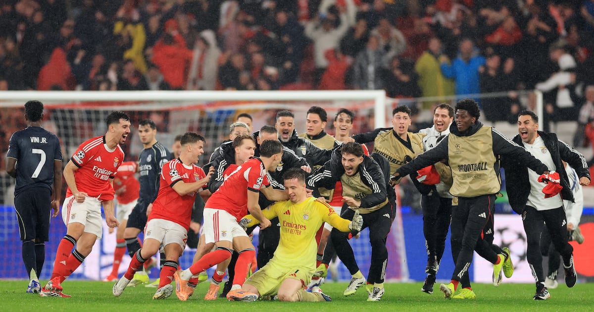 Benfica goalkeeper scores last-minute header against Real Madrid to put team through – The Irish Times