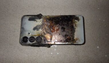 Exploded galaxy s25 plus 2