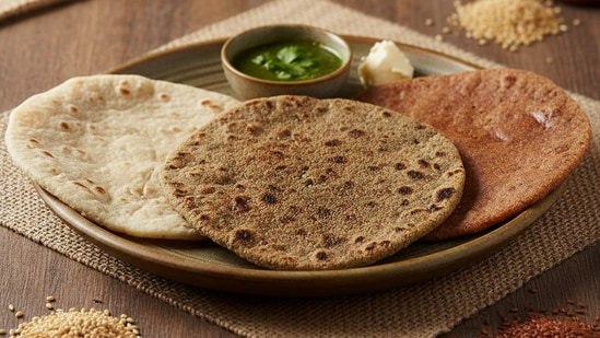 Different rotis offer unique health benefits, reveals nutritionist. (AI generated image )