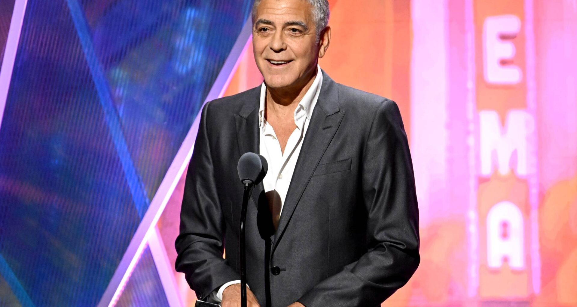 George Clooney calls Quentin Tarantino "cruel", defends Paul Dano and Owen Wilson