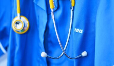 Pro-Palestinian activists pressure UK nursing union over investment policy – POLITICO