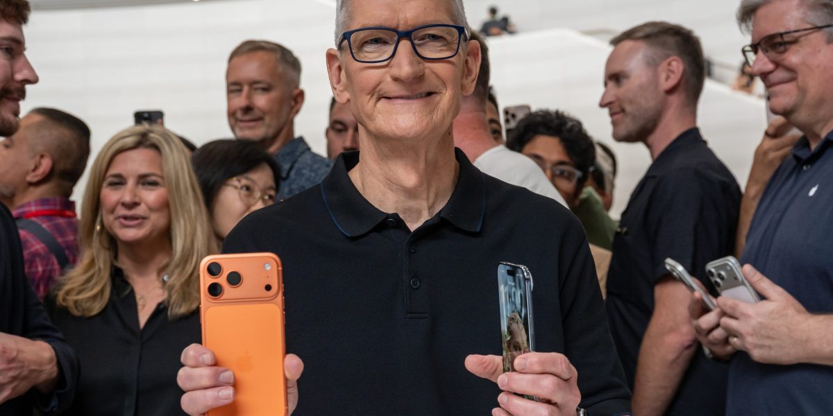 Apple's blowout Q1 earnings were a reminder of why it's so impressive—and why it's floundering in AI