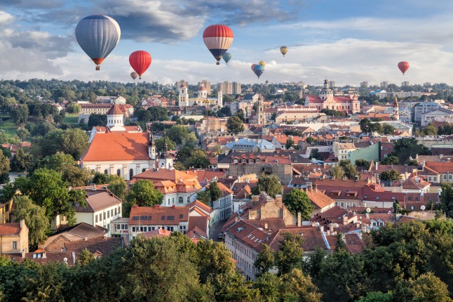 Balloons over Vilnius (I)