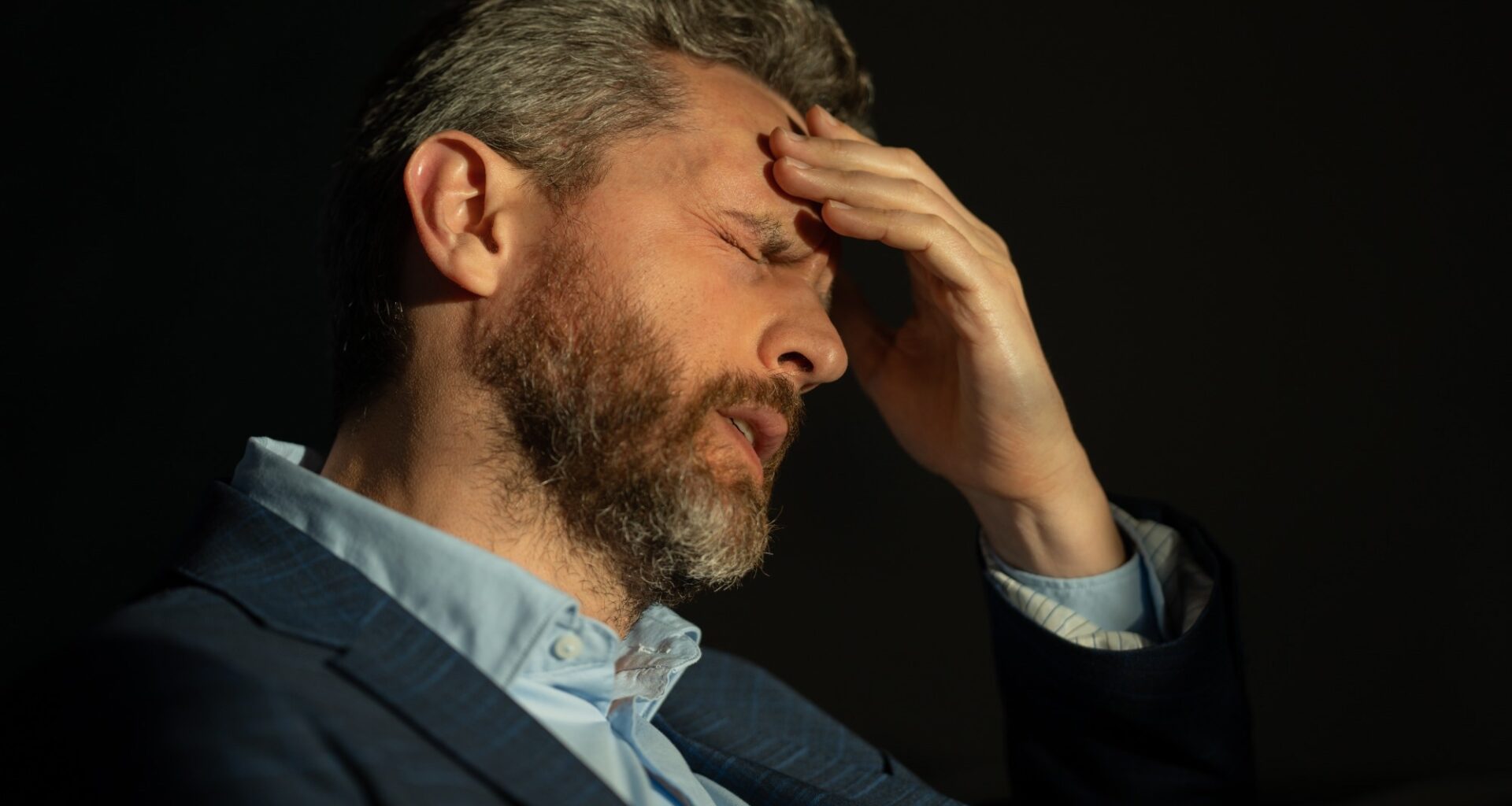 Depression links to chronic headaches through weight and diet, not physical activity alone