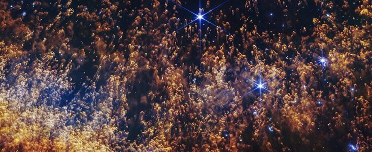 James Webb Space Telescope Captures the Stunning Demise of a Star in the Helix Nebula