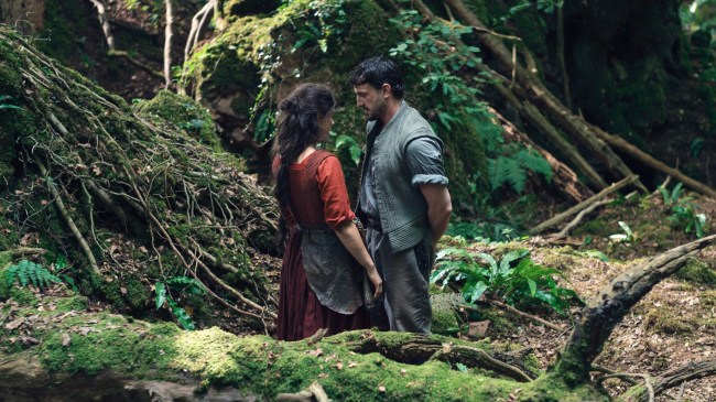 HAMNET, from left: Jessie Buckley, Paul Mescal as William Shakespeare, 2025. ph: Agata Grzybowska /© Focus Features /Courtesy Everett Collection