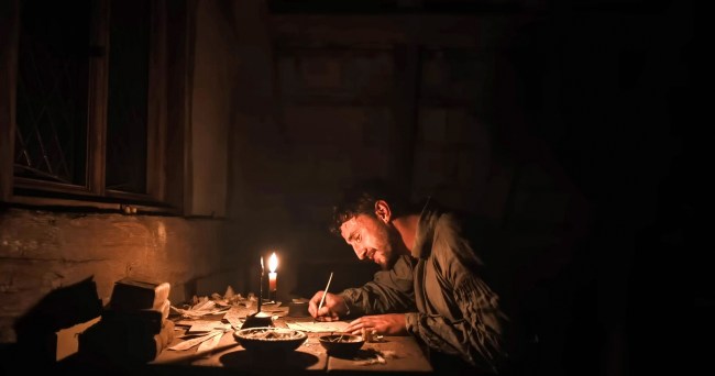 HAMNET, Paul Mescal as William Shakespeare, 2025. © Focus Features / courtesy Everett Collection