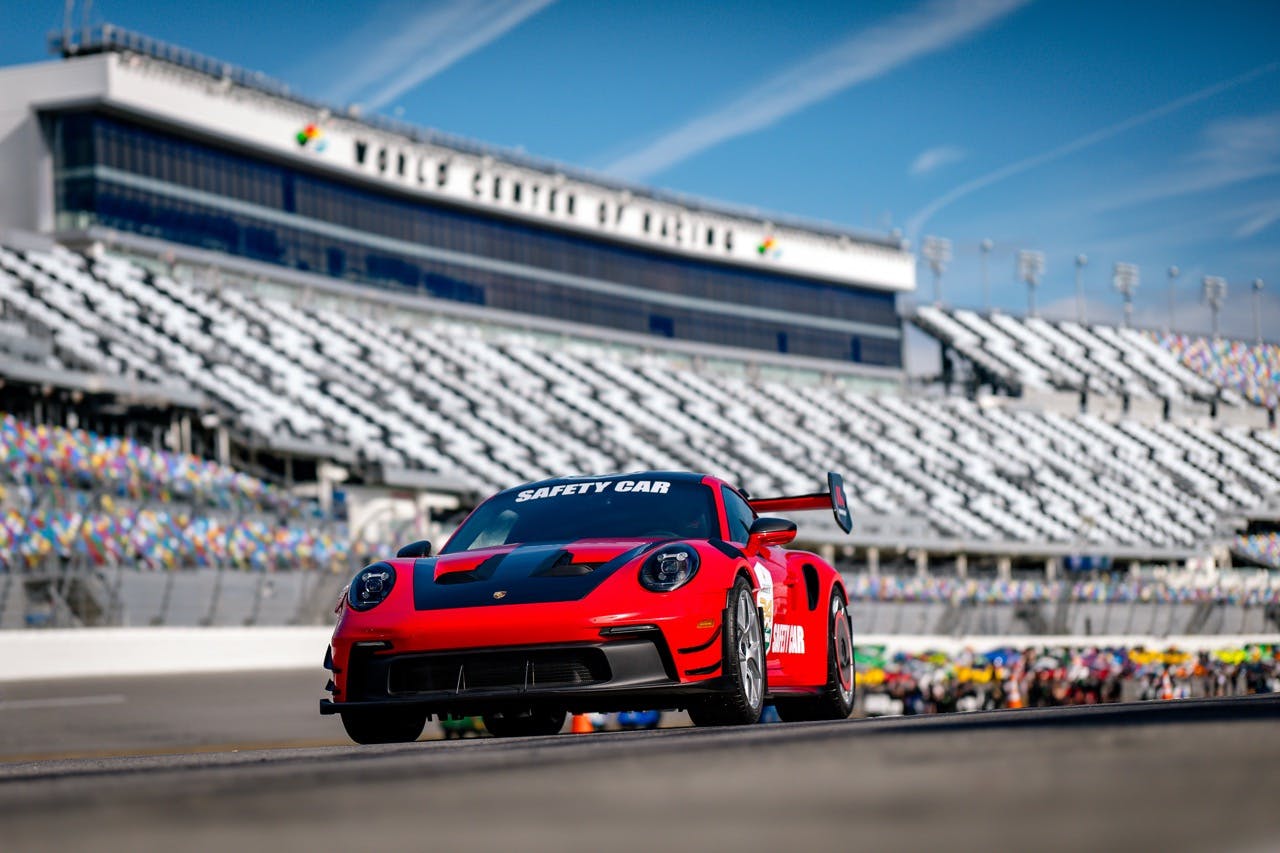 Manthey 911 GT3 RS Will Keep the Daytona Field in Line