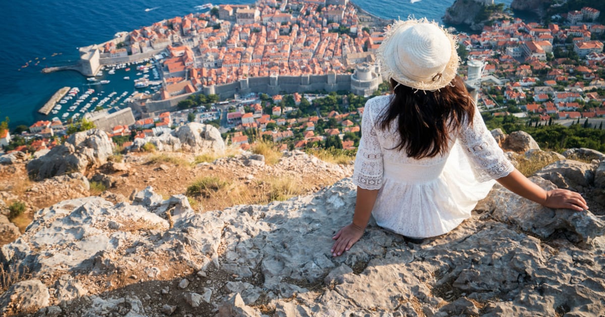 How to get extra holiday days for nothing, and nine other ways to save money on travel in 2026 – The Irish Times