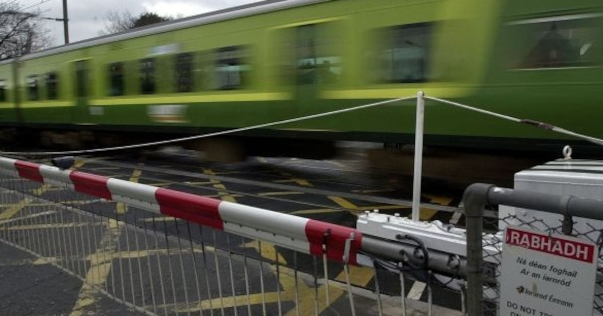 Cameras installed to catch drivers breaking red lights at Dublin level crossing – The Irish Times