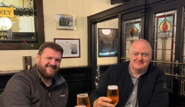 ‘Drinkers still get change out of a fiver’ – Galway pub introduces new 370ml glass in response to ‘disaster’ Diageo price hike