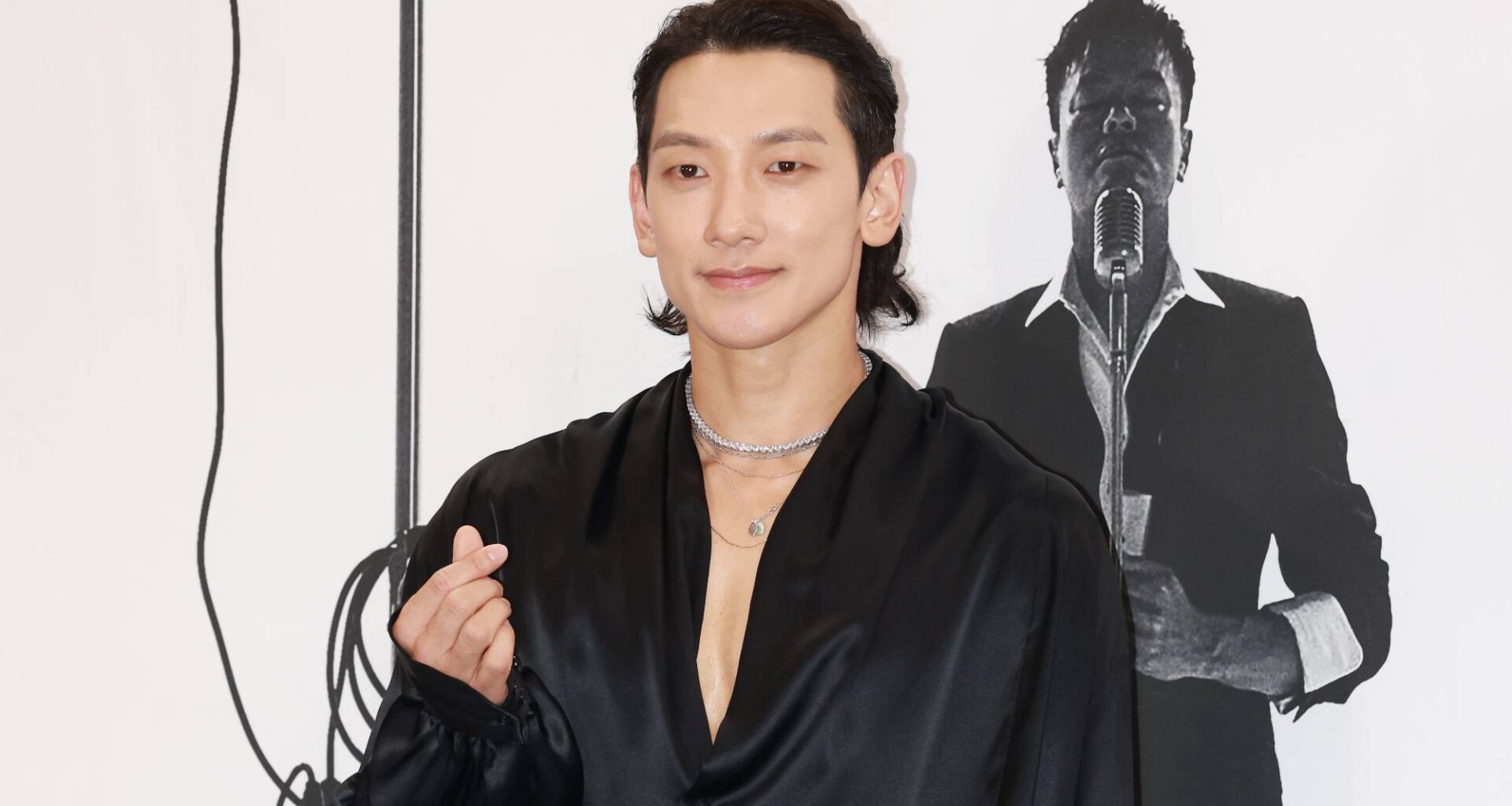 K-pop star Rain issues apology after calling out fan with hearing loss for not dancing at concert