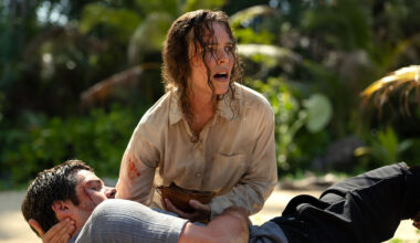 (L-R) Dylan O'brien as Bradley Preston and Rachal McAdams as Linda Liddle in 20th Century Studios' Send Help.