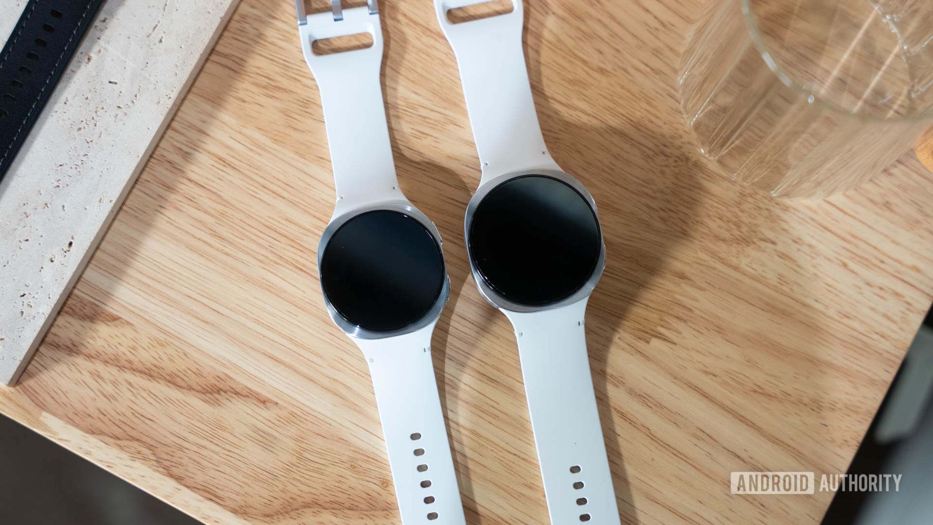 Samsung Galaxy Watch 8 in 40mm next to 44mm model Samsung Galaxy Watch 8 in 40mm next to 44mm model