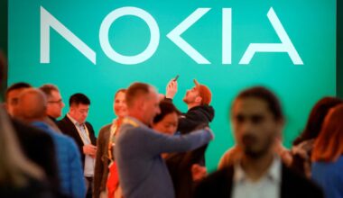 Nokia chair to step down, AI push supports Q4 profit