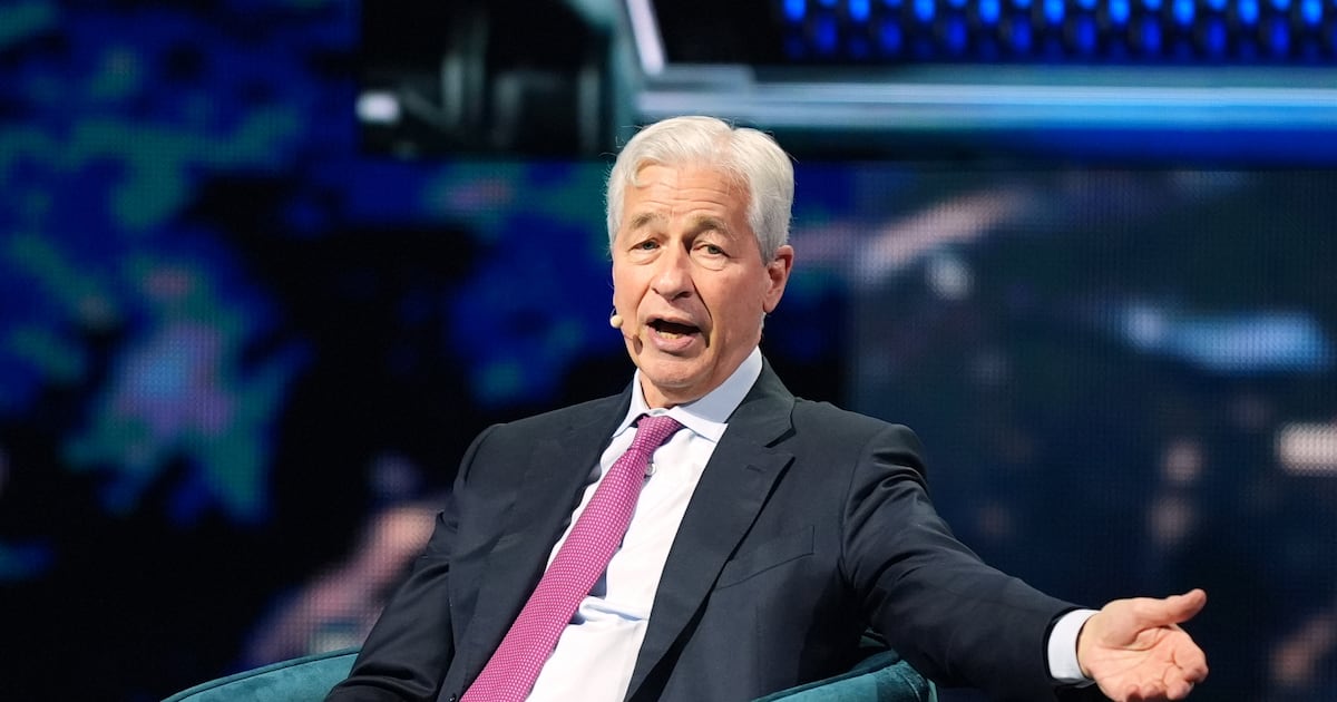 Donald Trump sues JPMorgan and CEO for $5bn over claims it unfairly closed his accounts – The Irish Times