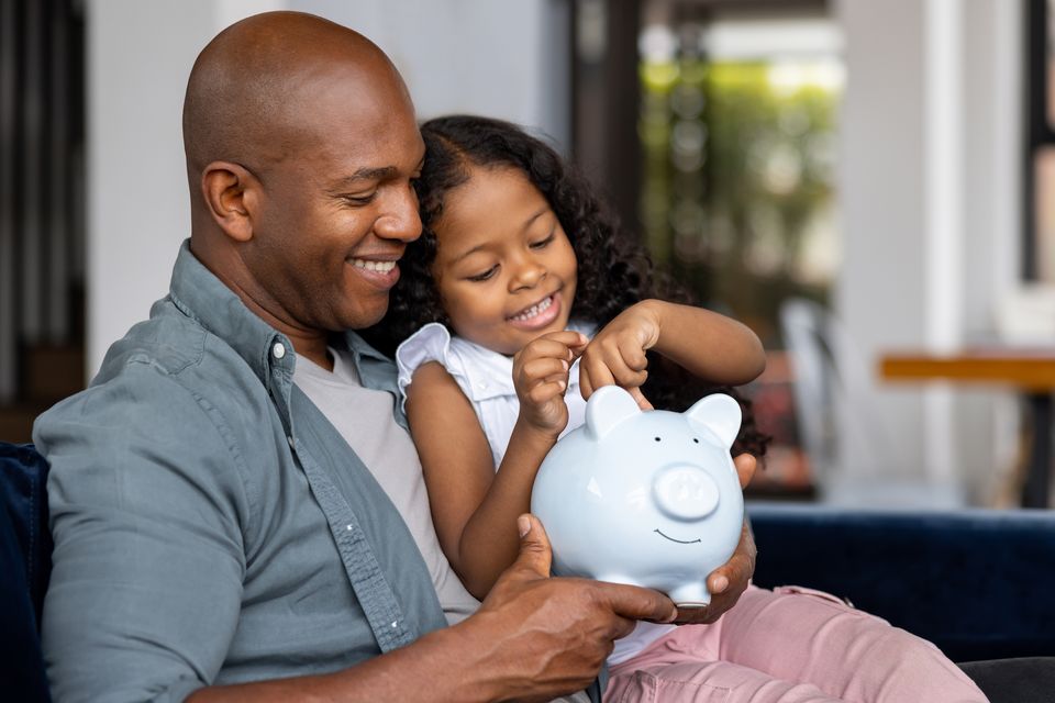Giving pocket money can start at a young age with very small amounts. Photo: Picture posed/Getty