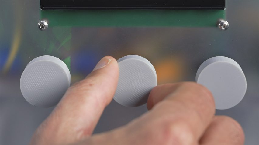 Dials on the anemoia scent machine