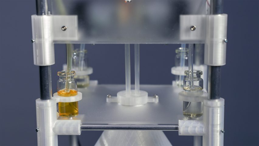 Scents in amenioa machine